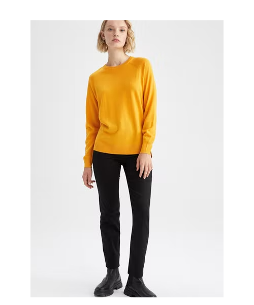 Solid: Yellow Round Neck T-Shirt