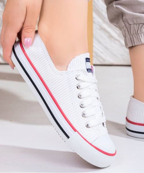 Casual shoes best sale for teenage girl