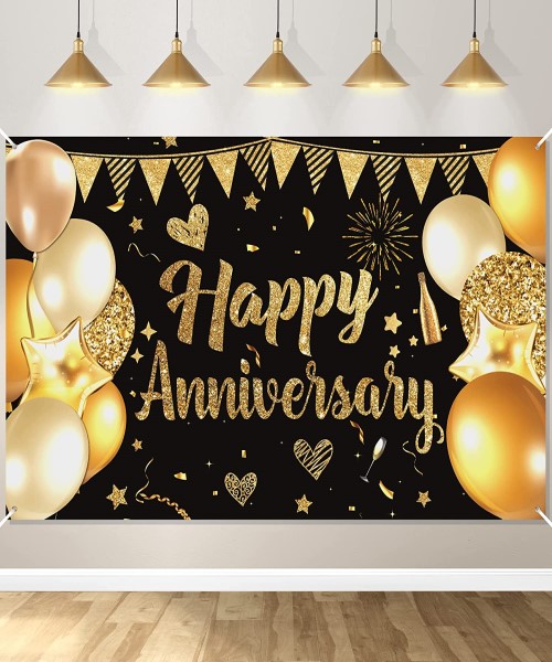 Happy Anniversary background in black and gold