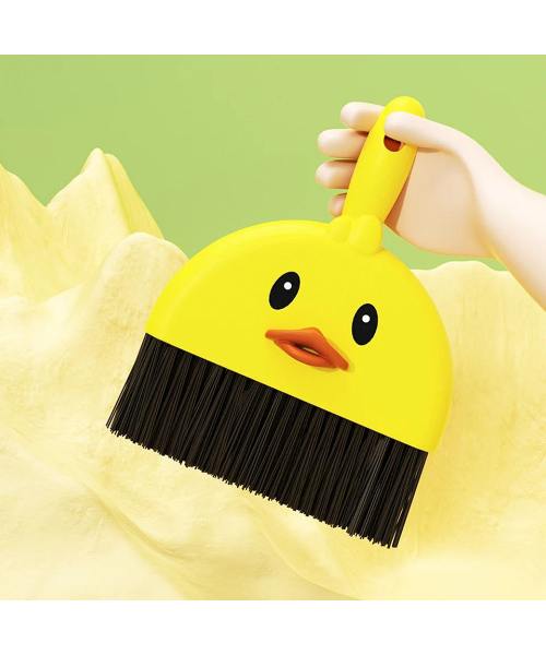 Duck Plastic Shovel Set With Brush - Yellow