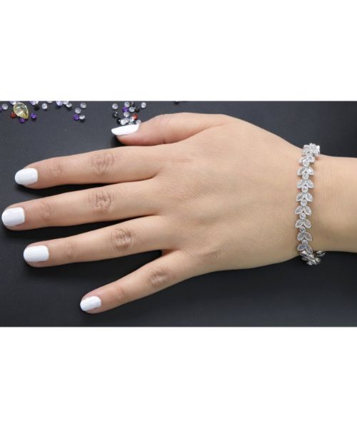 3 Diamond 22 Chain Bracelet For Girls  - Silver