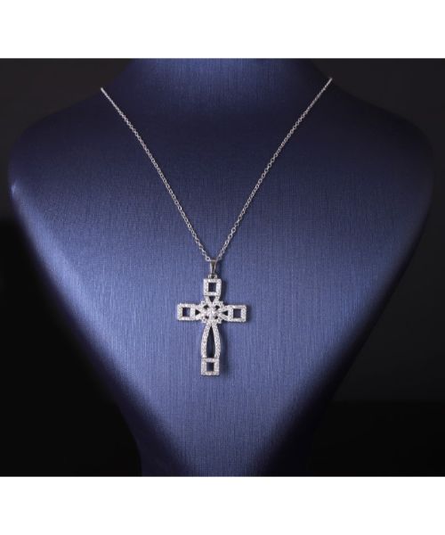 3 Diamonds 271 Pendant Necklaces Cloves Cross Necklace Platinum Zircon Cross - Silver