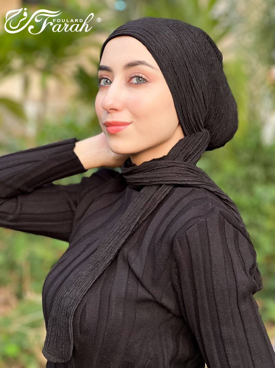Elegant Pleated Turban Hijab - Stylish Headwrap for Modest Fashion - Black