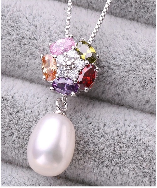 Pure natural pearl Set and 925 sterling silver with colored crystal (necklace- pair of earrings -ring whose size can be adjusted)+Jewelry storing box (White)